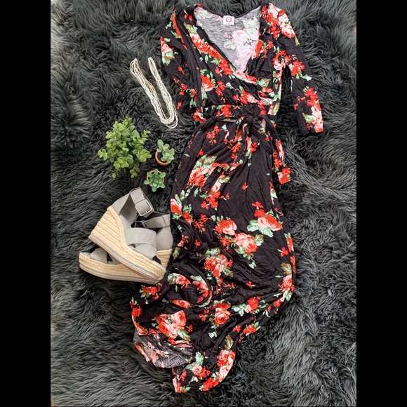 Dresses & Skirts - Floral maxi